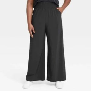 All in motion wide leg, wide waist band leg